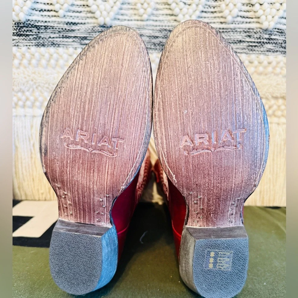 Ariat Women’s Legacy Two Step Boots - Picture 3 of 6